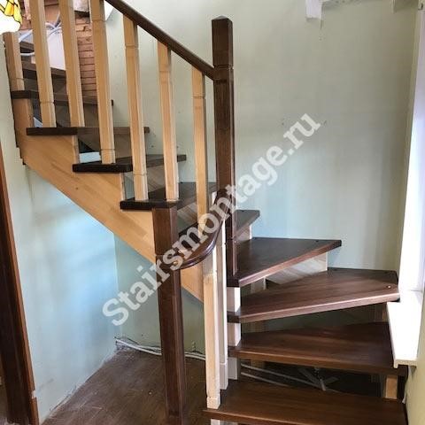 Деревянные лестницы с 2 площадками в Москве - купить, цена