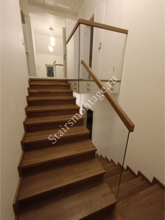 Облицованная бетонная лестница с поворотом на 180 градусов № 171