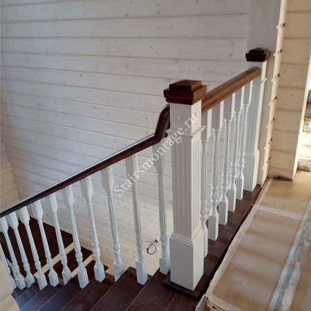 П-образная лестница, поворот на 180 градусов с площадкой № 185