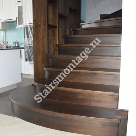 Лестница на заказ из бетона с облицовкой дубом № 70