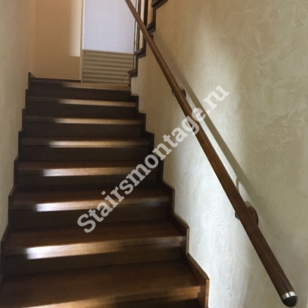 П-образная лестница на заказ обшитая дубом № 163