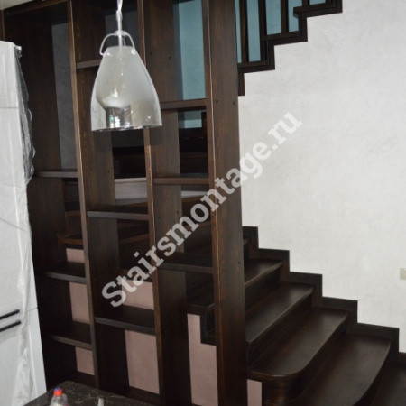 Лестница на заказ из бетона с облицовкой дубом № 70