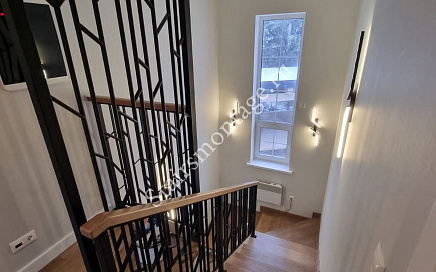 Отделка бетонной лестницы в СНТ Сельский Труженик