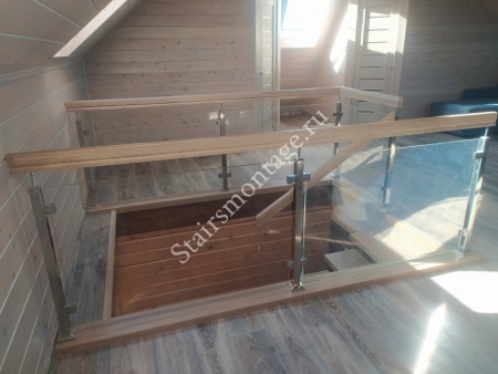 Лестница с поворотом на 180 градусов и шестью поворотными ступенями № 172 Лестница с поворотом на 180 градусов и шестью поворотными ступенями № 172