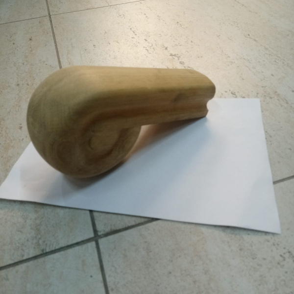 Окончание поручня из дуба «Капелька»