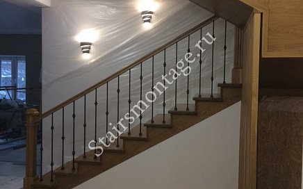 Отделка металлической лестницы в д. Благовещенка Отделка металлической лестницы в д. Благовещенка
