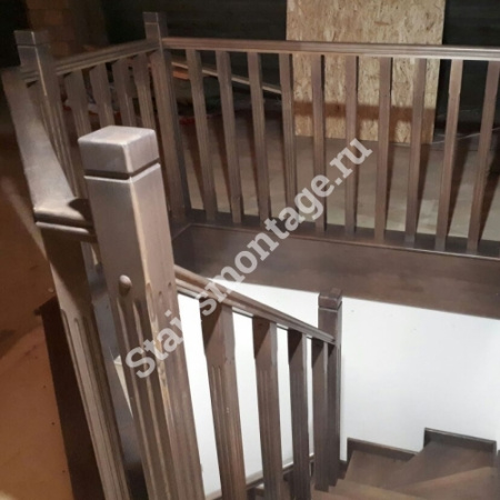 Лестница из лиственницы и сосны на заказ № 78