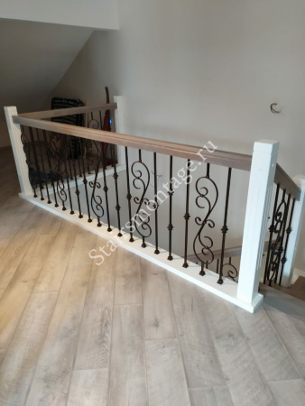 Лестница с поворотом на 180 градусов № 208 Лестница с поворотом на 180 градусов № 208