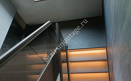 Отделка бетонной лестницы в КП Истраград