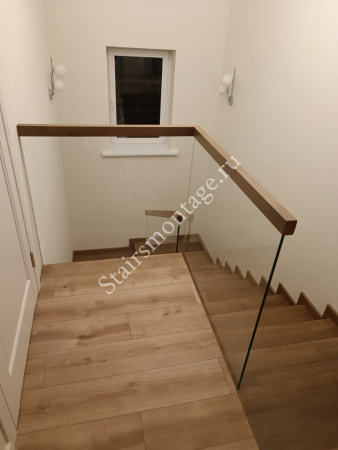 Облицованная бетонная лестница с поворотом на 180 градусов № 171