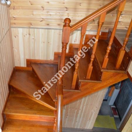Деревянная лестница из дуба и сосны №105