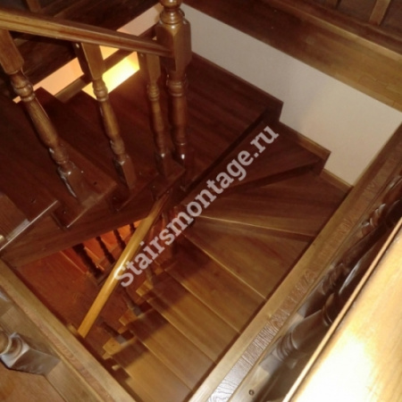 Лестница из лиственницы и сосны на заказ № 23