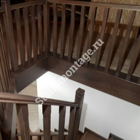 Лестница из лиственницы и сосны на заказ № 78