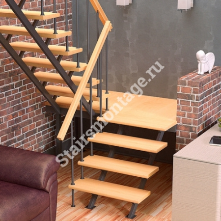 Лестница П-образная ЛЕС - 06 из хвойных пород дерева